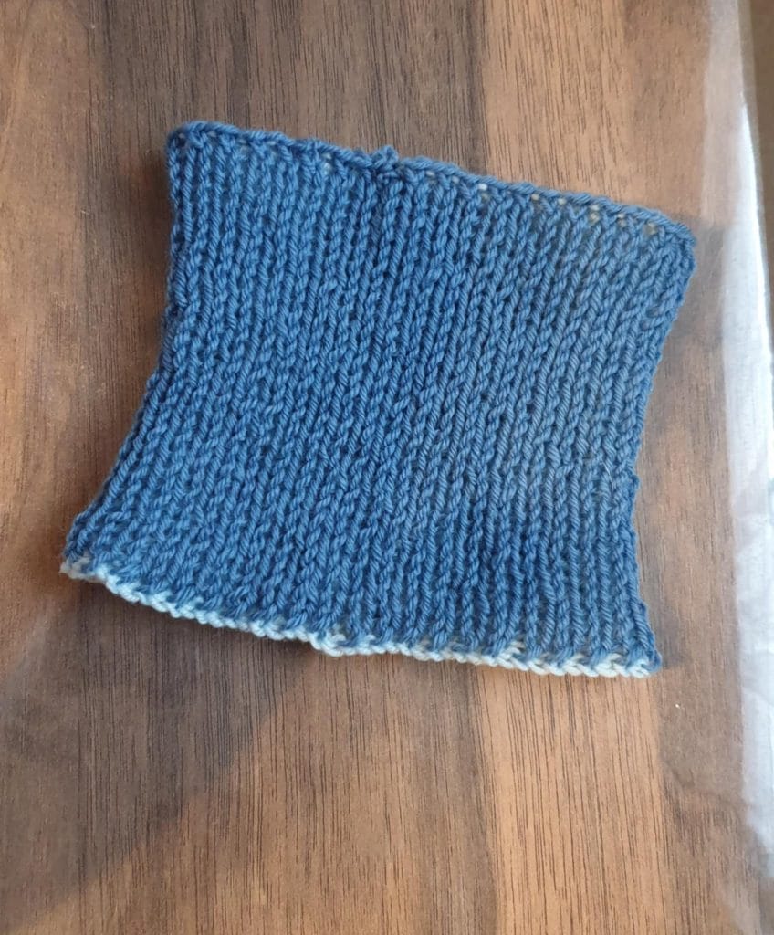 snood-bio-bébé-tricot-fait-main-personnalisable