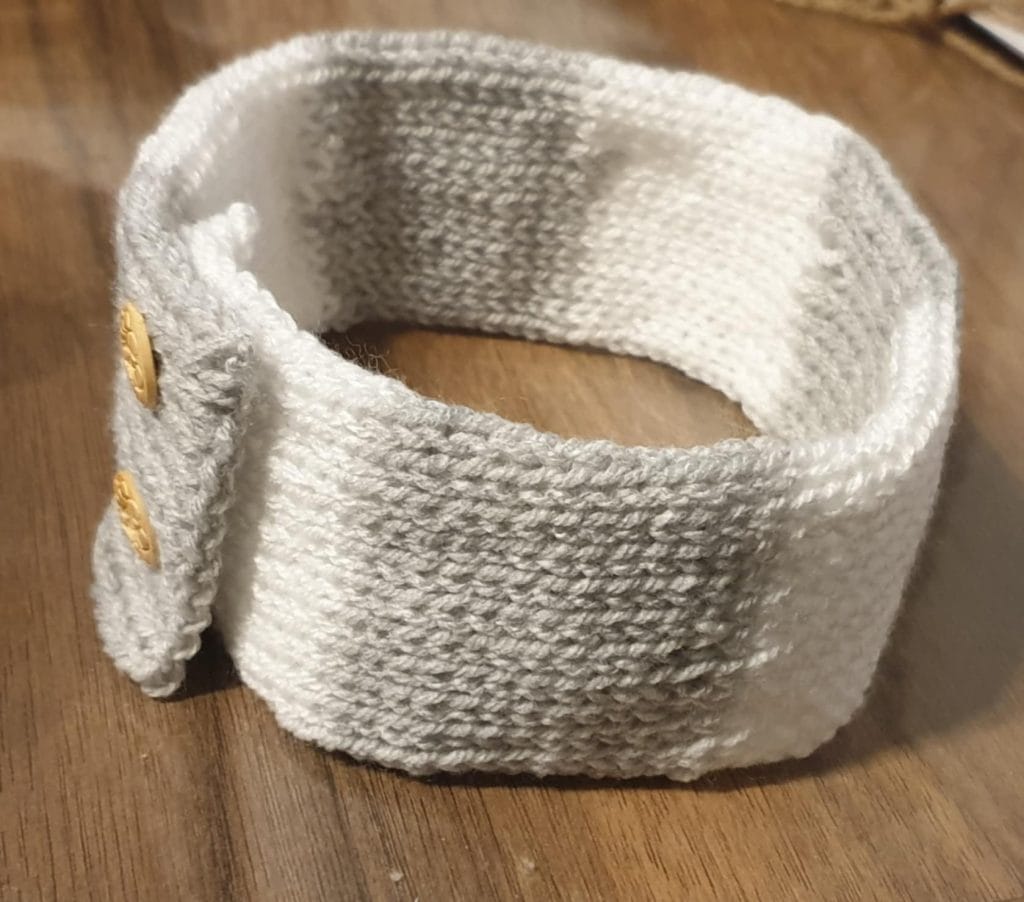 tour-de-cou-bio-bébé-tricot-fait-main-personnalisable