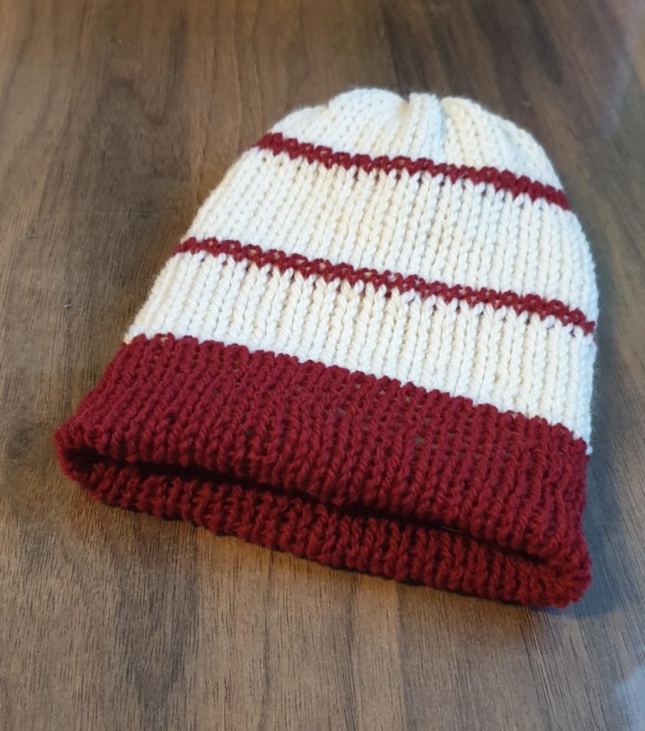 bonnet-bio-bébé-tricot-fait-main-personnalisable